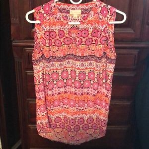 Dress Barn Tops - Dress barn sleeveless blouse Dress Barn Tops - Dress barn sleeveless blouse